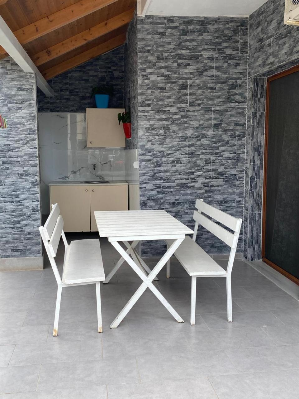 Vila Avni Likometi Ksamil Room photo